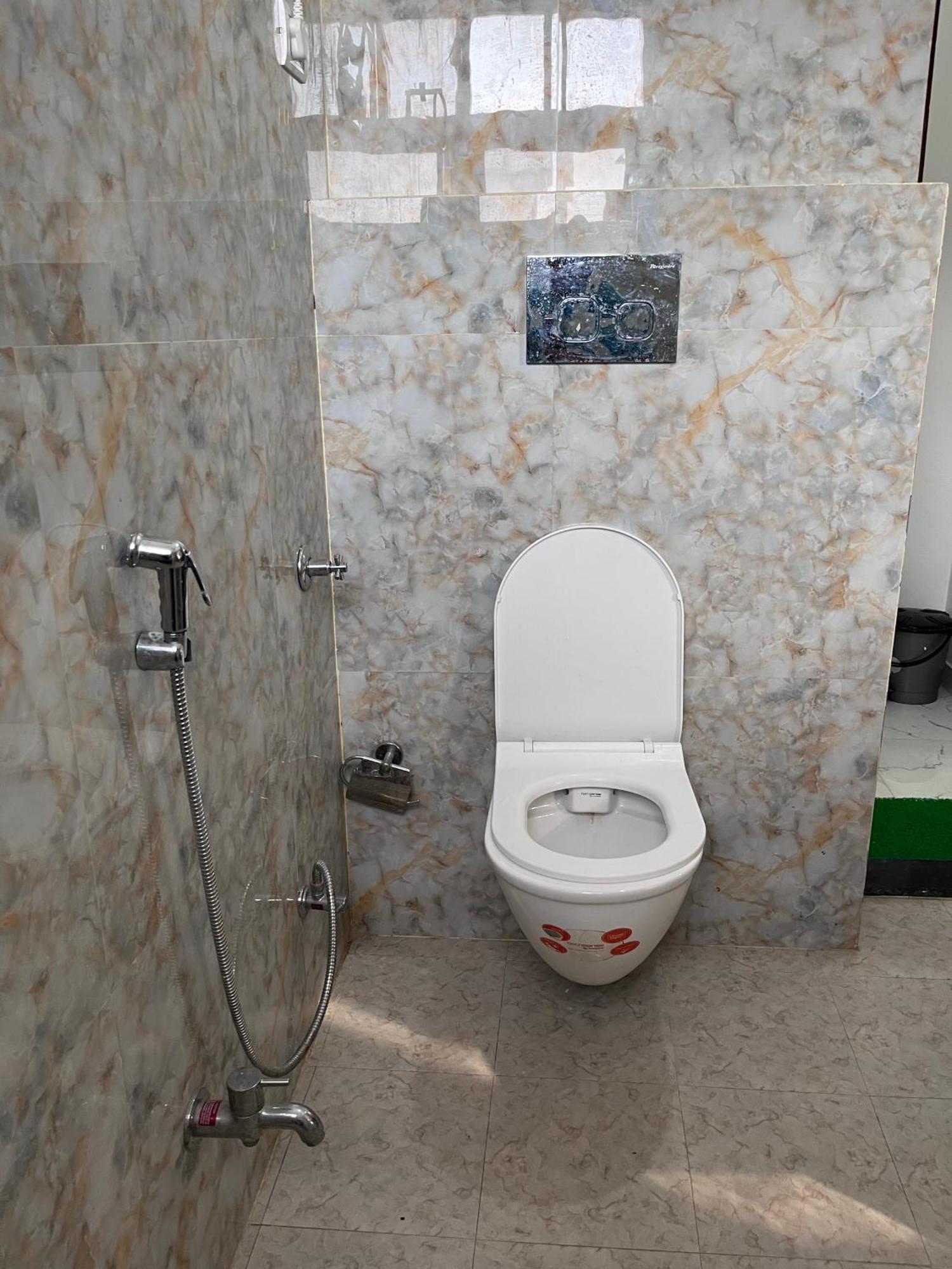 Mangalam Grand Hotel Lakhnau Kültér fotó